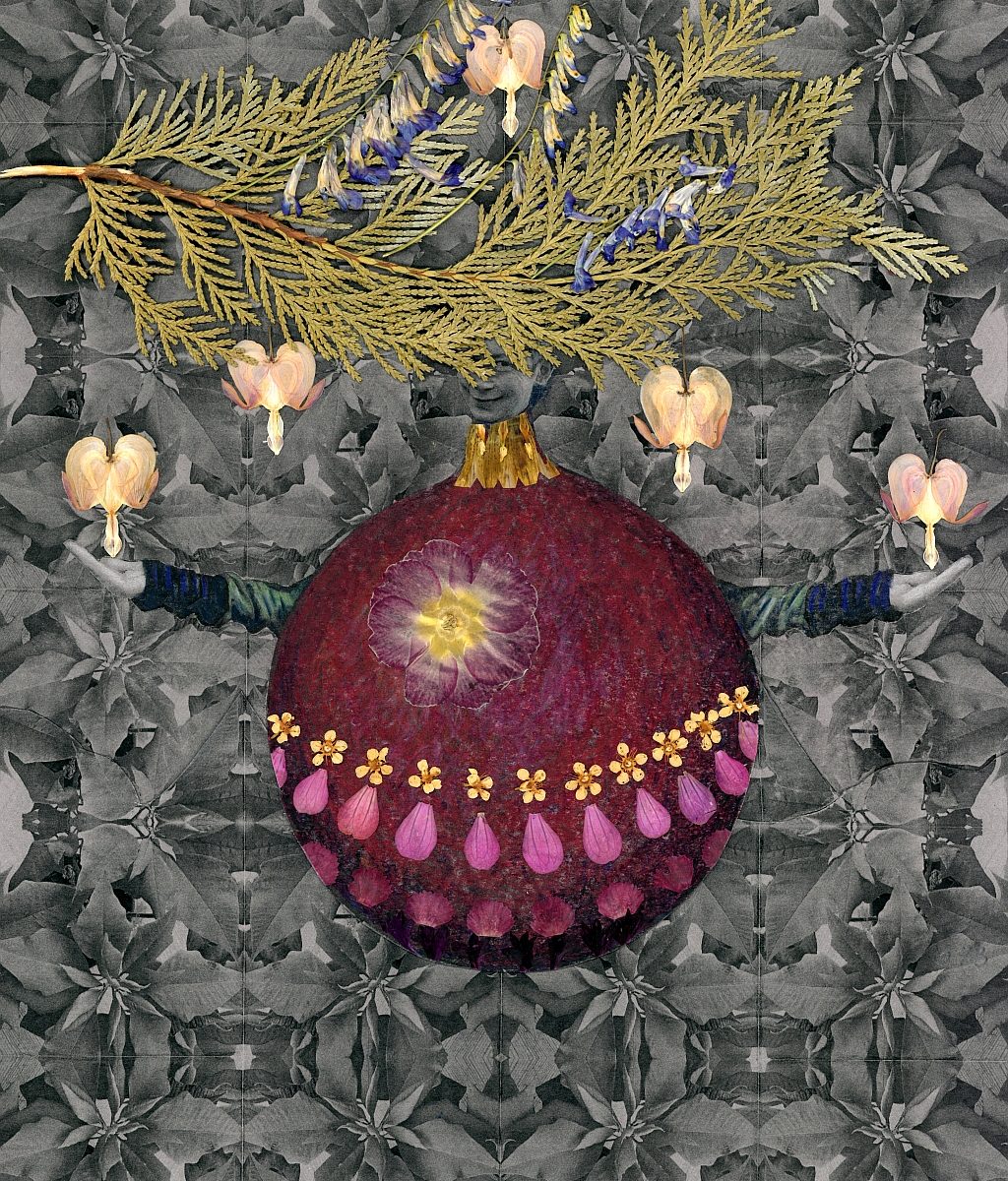 Eine Weihnachtskugel? Oder eine Figur? Ganz versteckt sieht man an dem dicken Bauch auch Arme und einen Kopf.